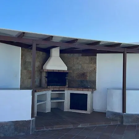 Linda * Playa Blanca (Lanzarote)